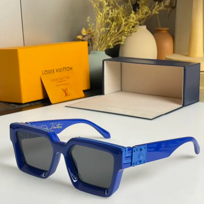 LV - SUNGLASSES