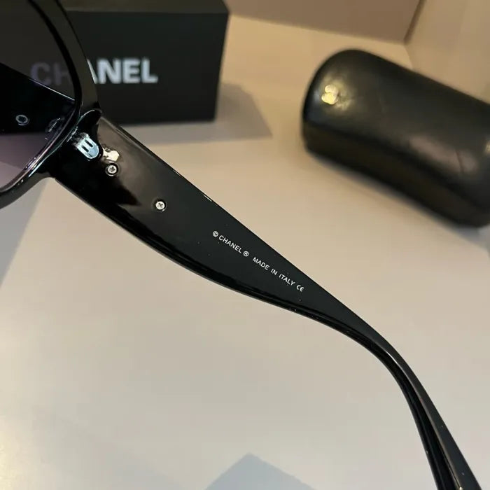 C - SUNGLASSES
