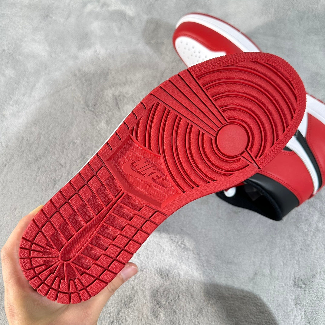 NK J1 - SNEAKERS