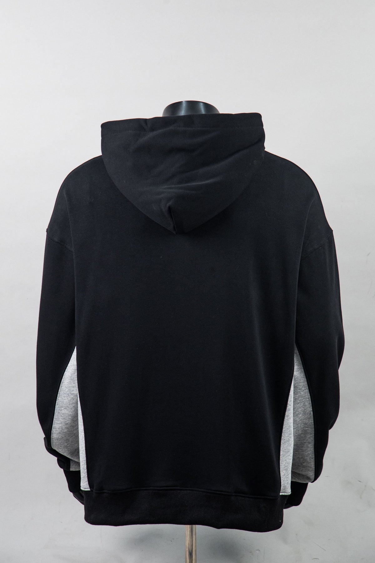 GALLERY - ZIPPER
