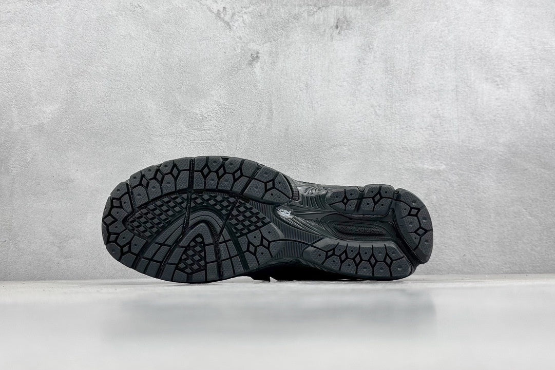 NB 1906R - SNEAKERS
