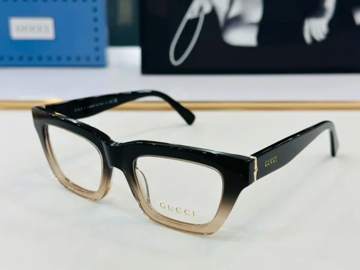 G - SUNGLASSES