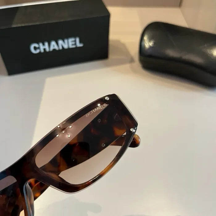 C - SUNGLASSES