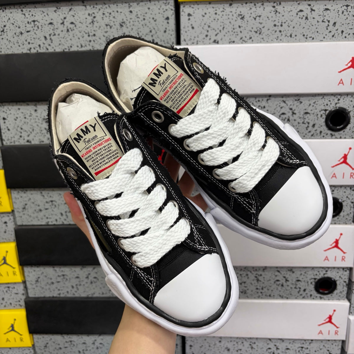 MMY - SNEAKERS