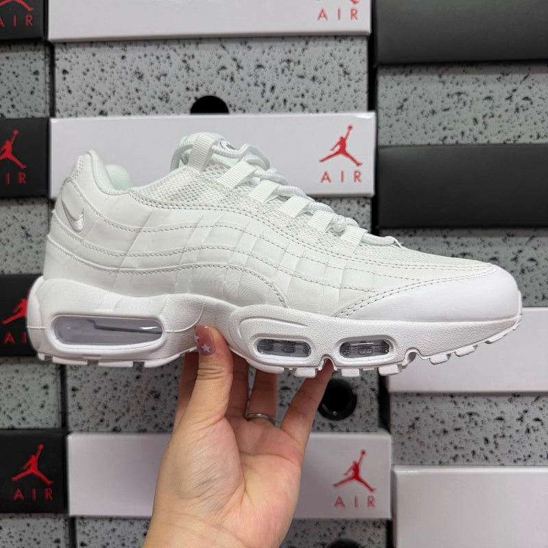 NK AM 95 - SNEAKERS