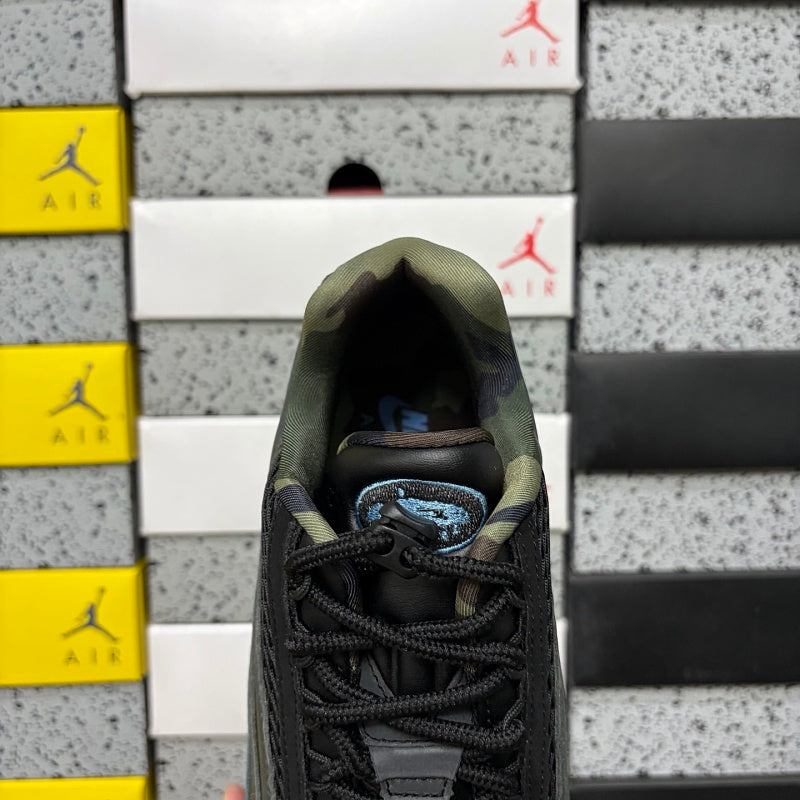 NK AM 95 CRTZ - SNEAKERS