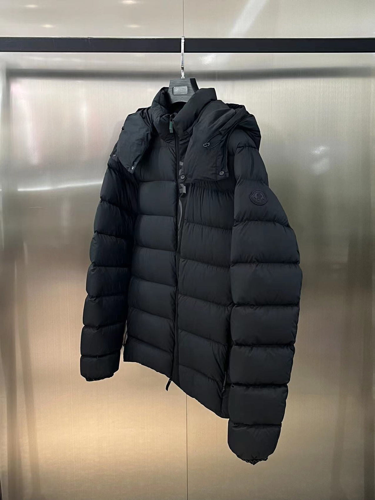 MON - PUFFER