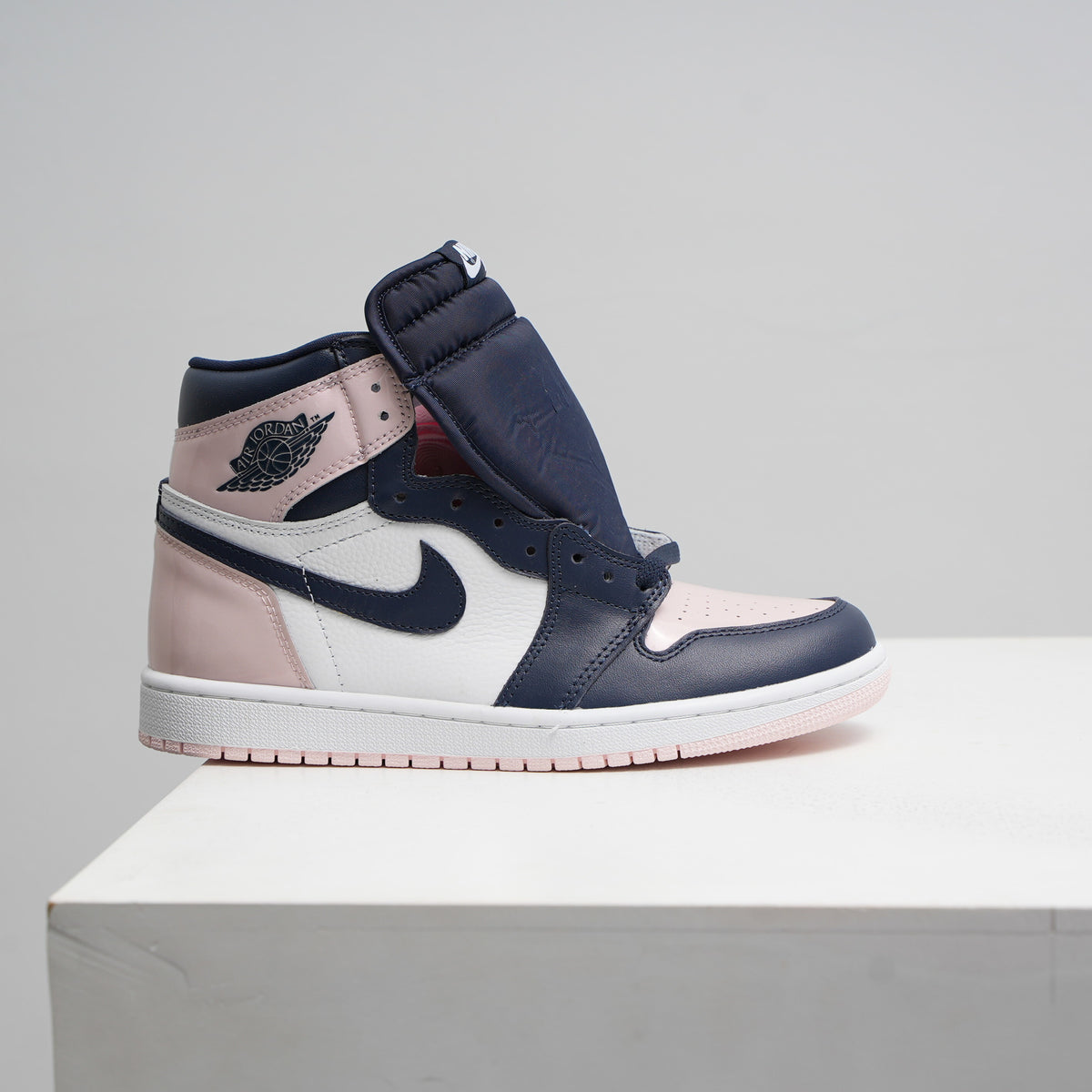 NK J1 - SNEAKERS