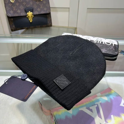 LOUIS V - BONNETS