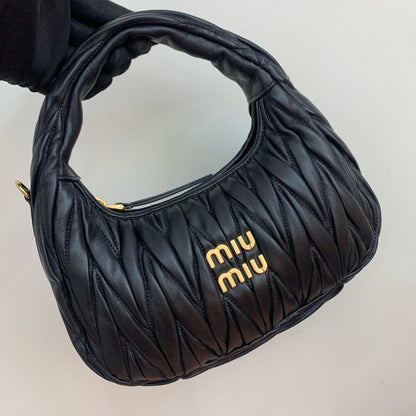 MIU - BORSA