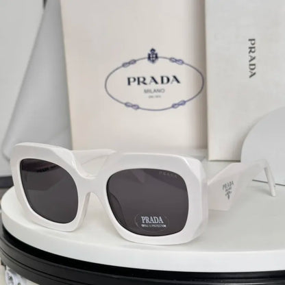 P - LUNETTES DE SOLEIL