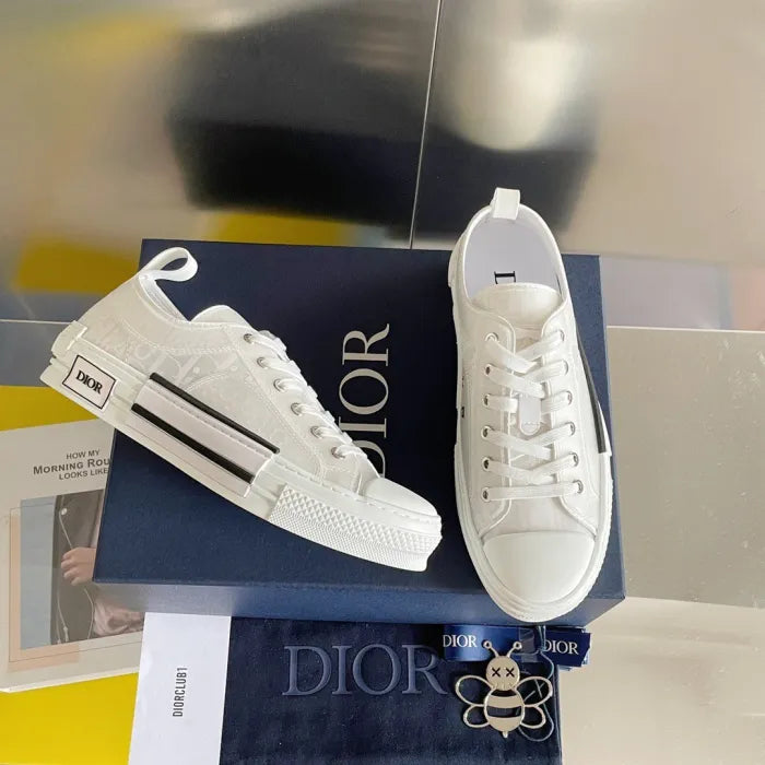 DR B23 - SNEAKERS