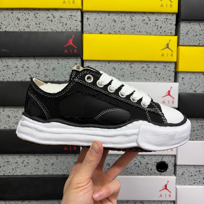 MMY - SNEAKERS
