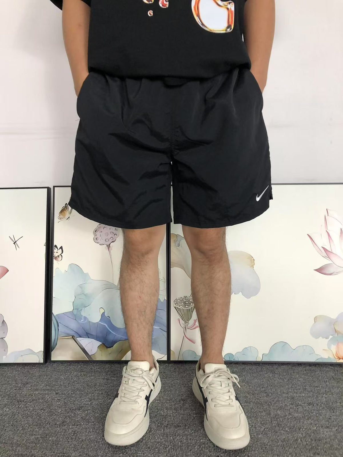 N - SHORTS