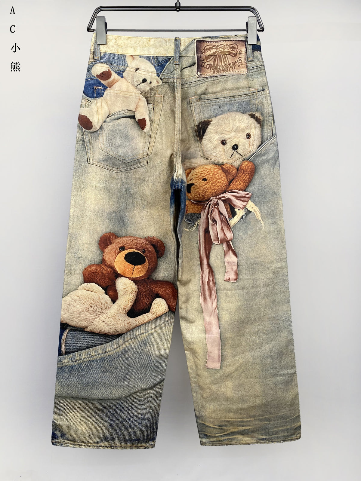 ACNE - JEANS