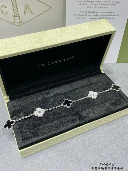 V - BRACCIALE