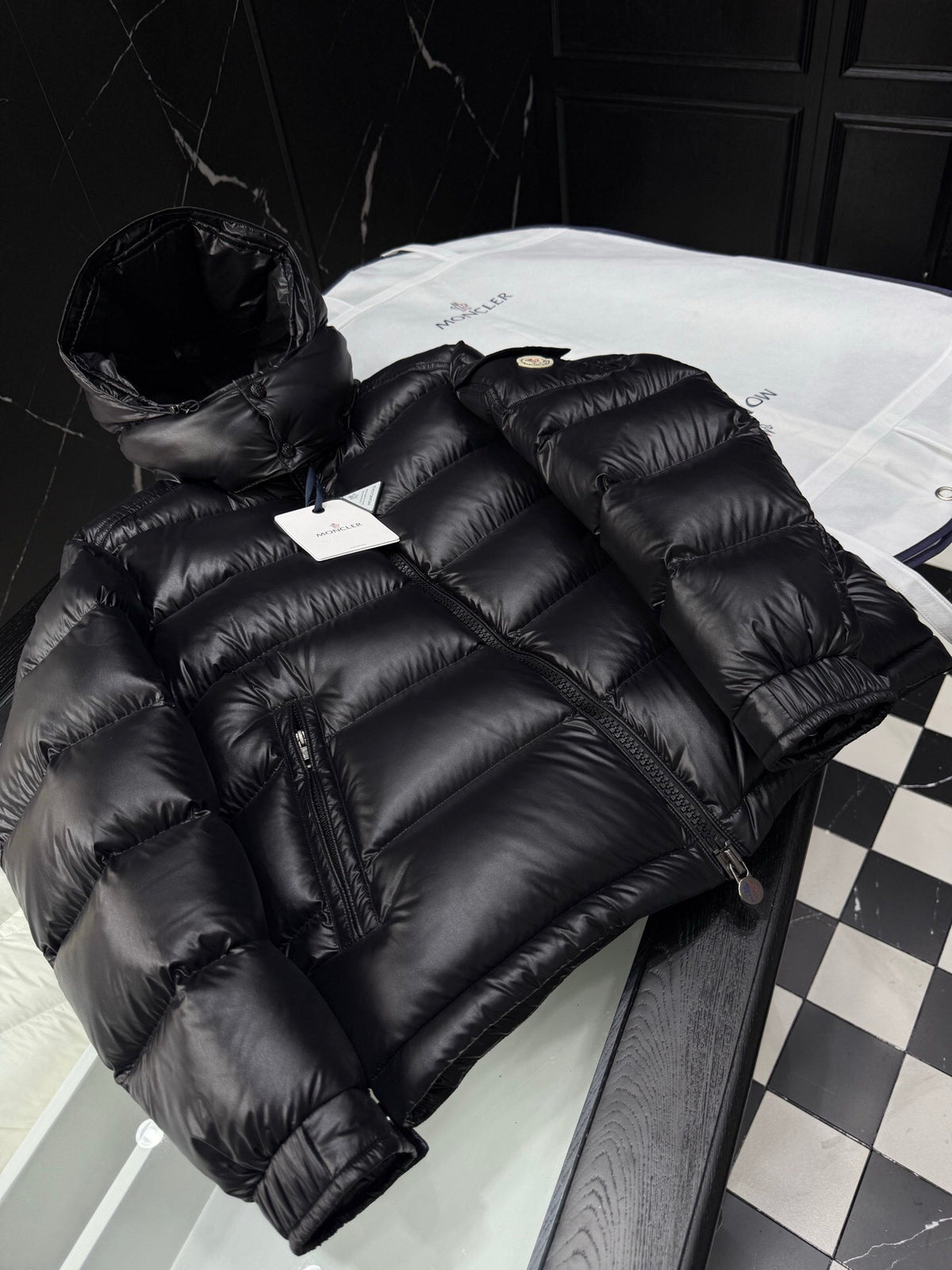 MON - PUFFER