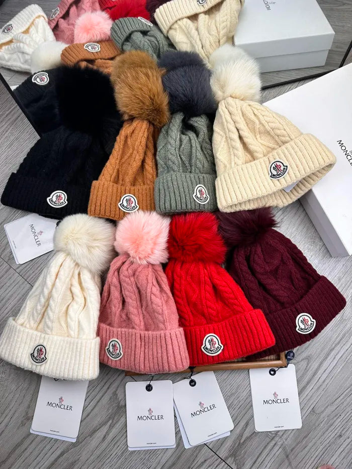 M - BEANIE