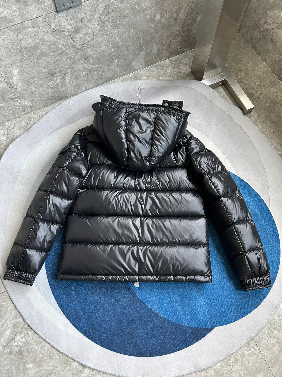 MON - PUFFER