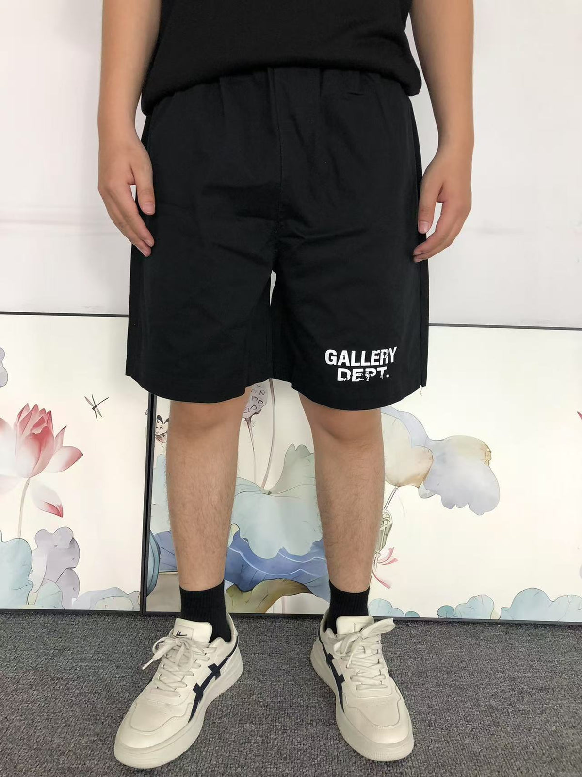 G - SHORTS