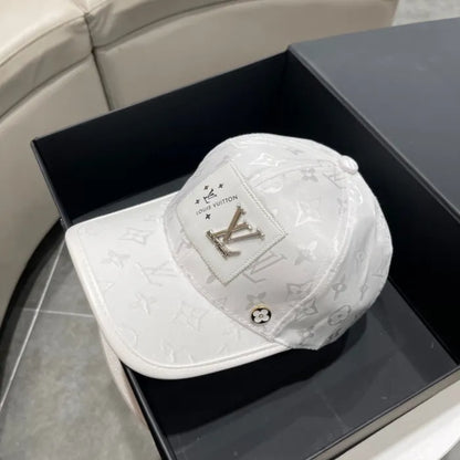 LOUIS V - BONNETS