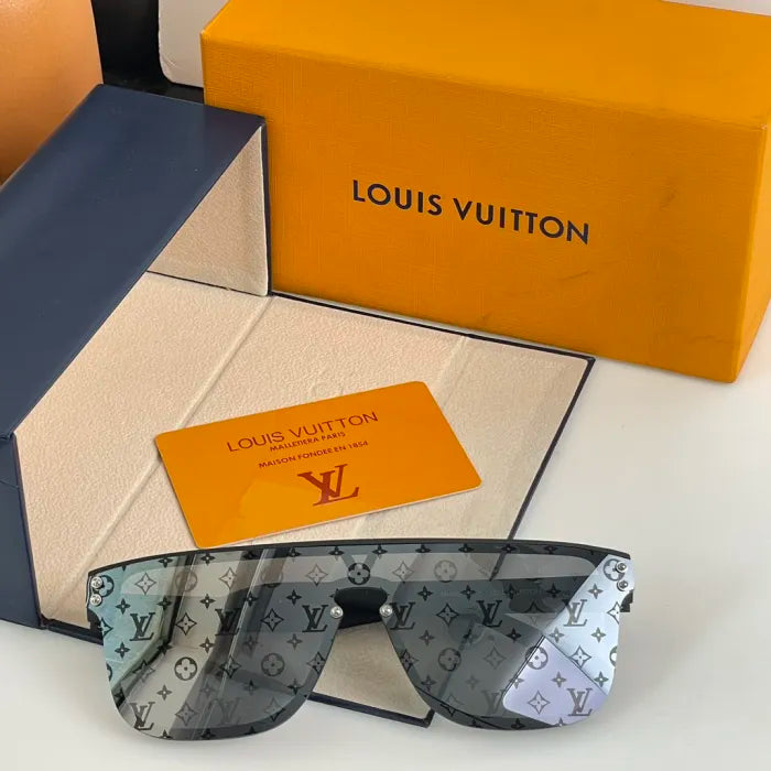 LV - SUNGLASSES