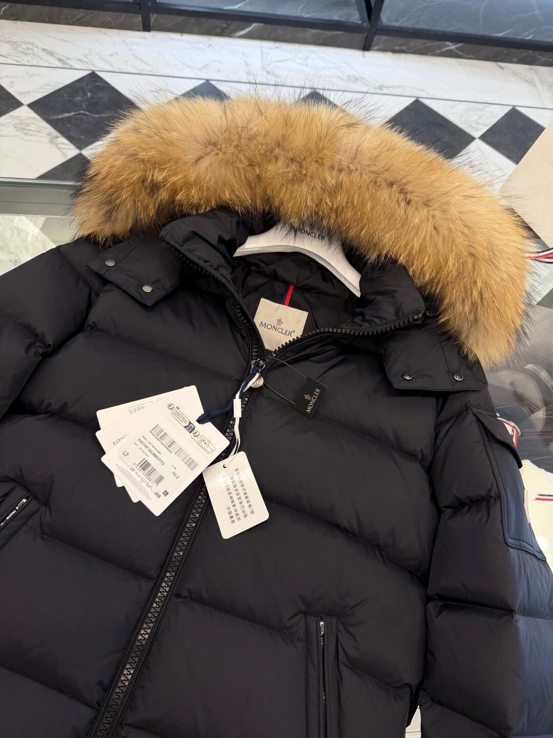 MON - PUFFER