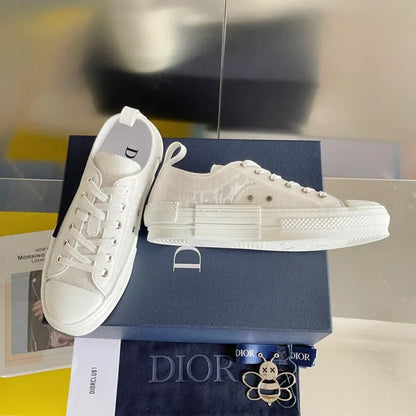 DR B23 - SNEAKERS