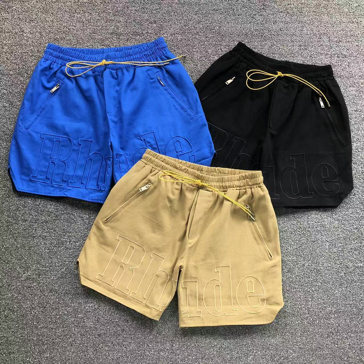 R - SHORTS
