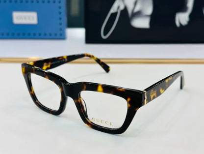 G - SUNGLASSES