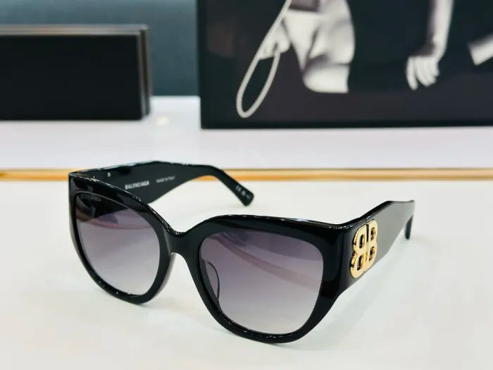 B - SUNGLASSES
