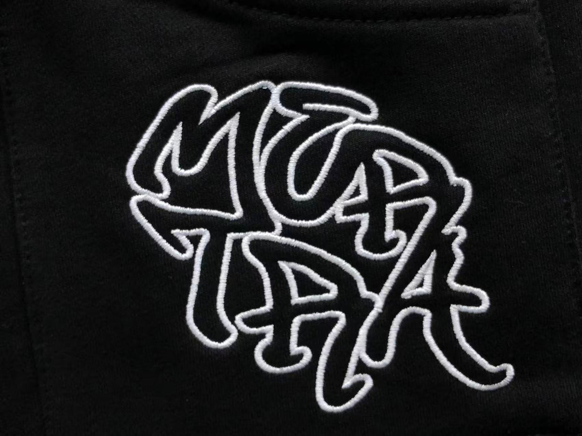 M - SHORTS