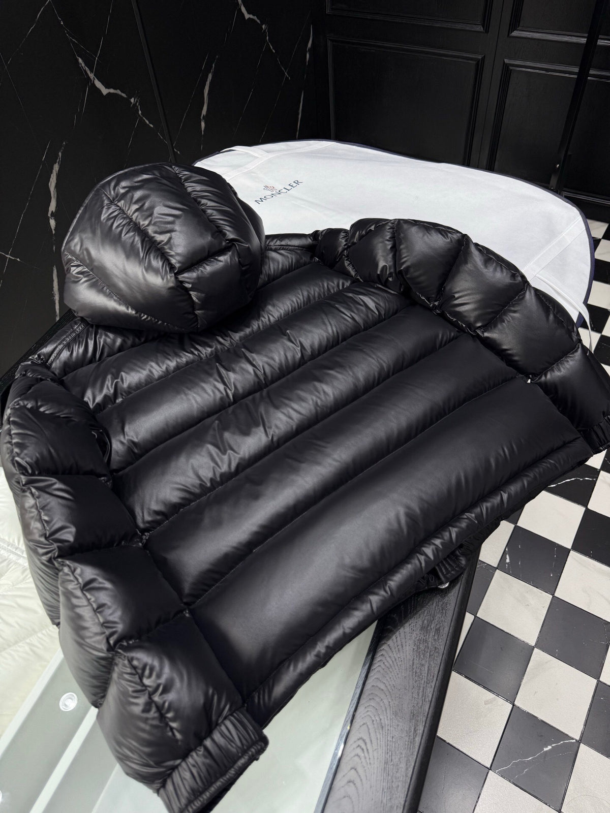 MON - PUFFER