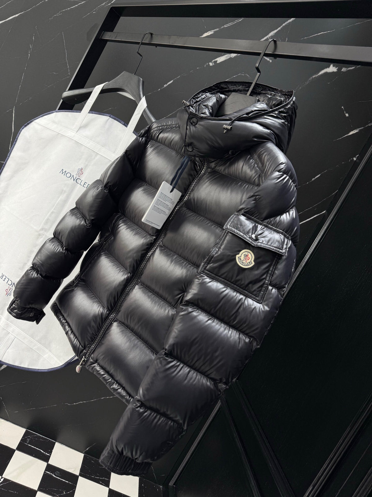 MON - PUFFER