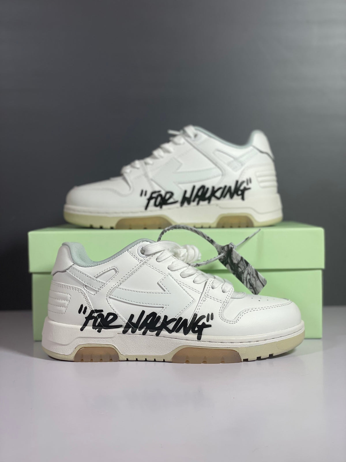 OFF - SNEAKERS