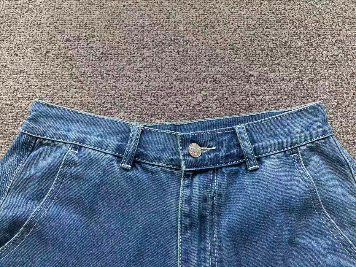 M - SHORTS