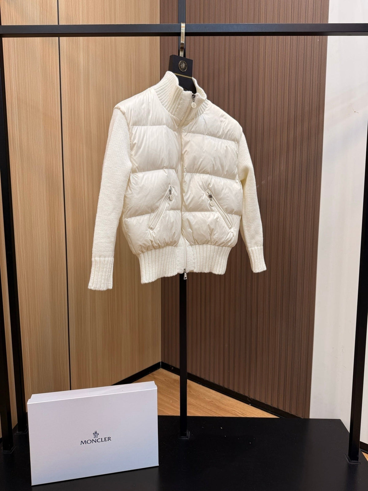 MON - CARDIGAN