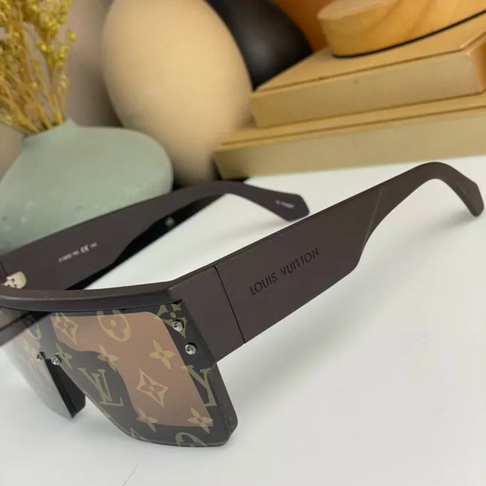 LV - SUNGLASSES