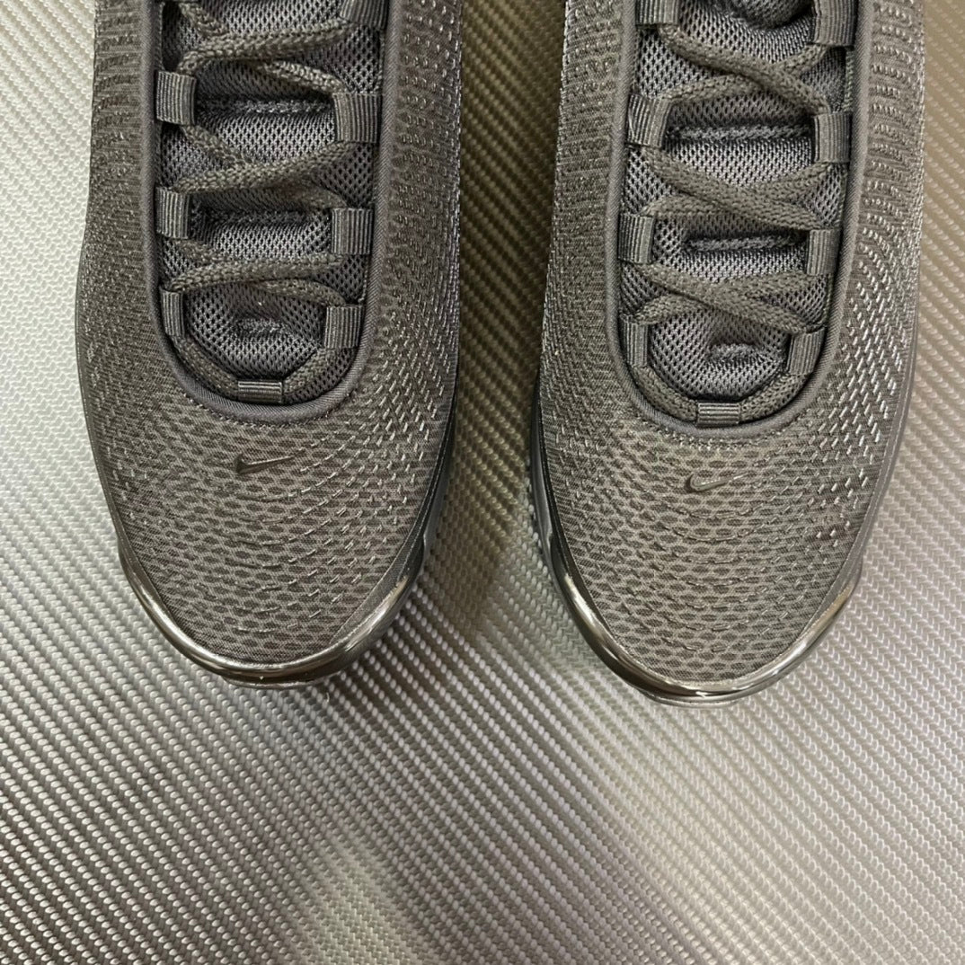 NK DN - SNEAKERS