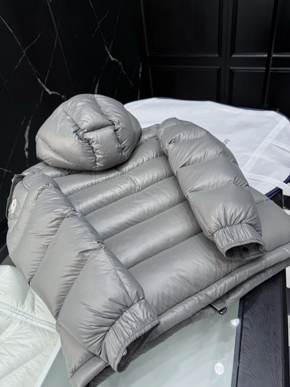 MON - PUFFER