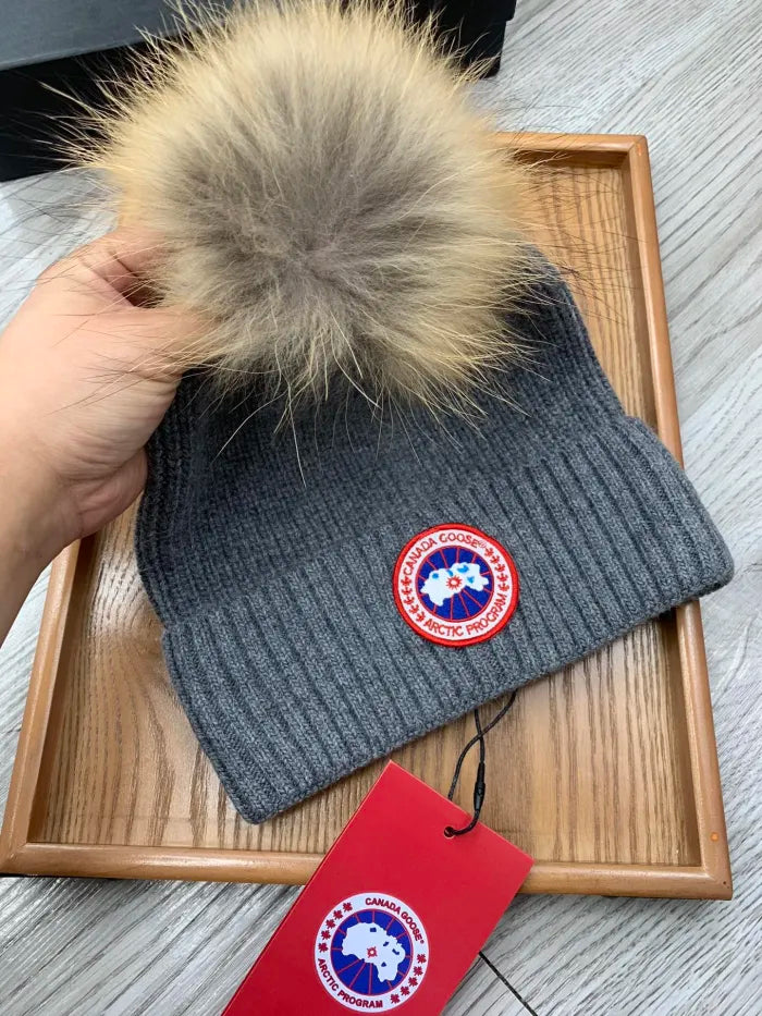G - BEANIE