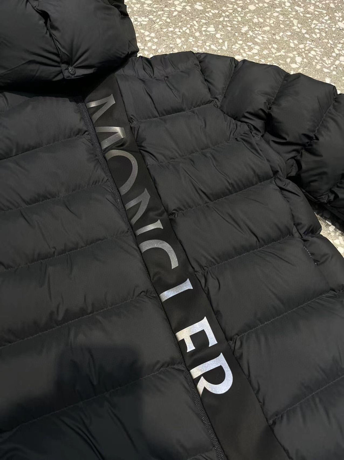 MON - PUFFER
