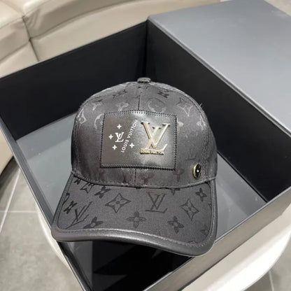 LOUIS V - BONNETS