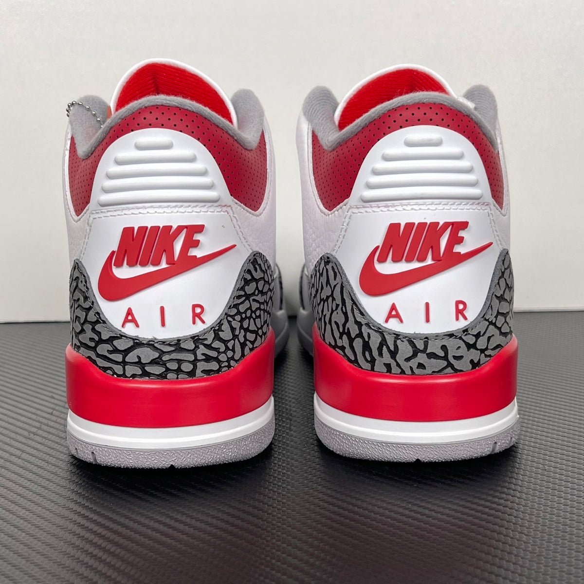 NK J3 - SNEAKERS