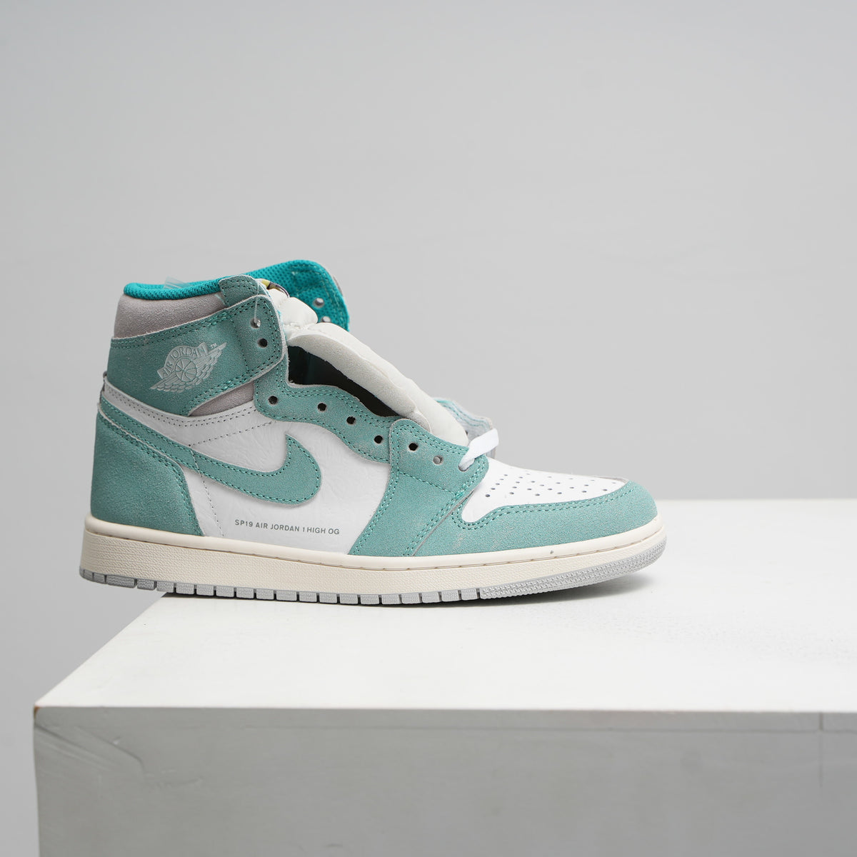 NK J1 - SNEAKERS