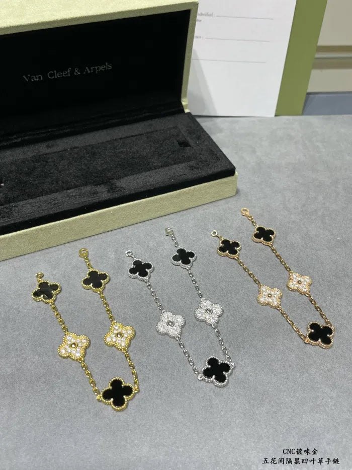 V - BRACCIALE