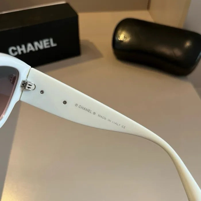 C - SUNGLASSES