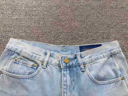 L - SHORTS