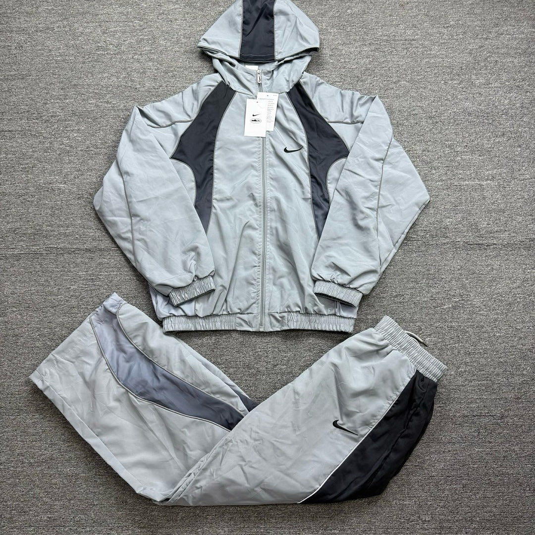 CRTZ - TRACKSUIT