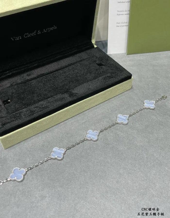 V - BRACCIALE